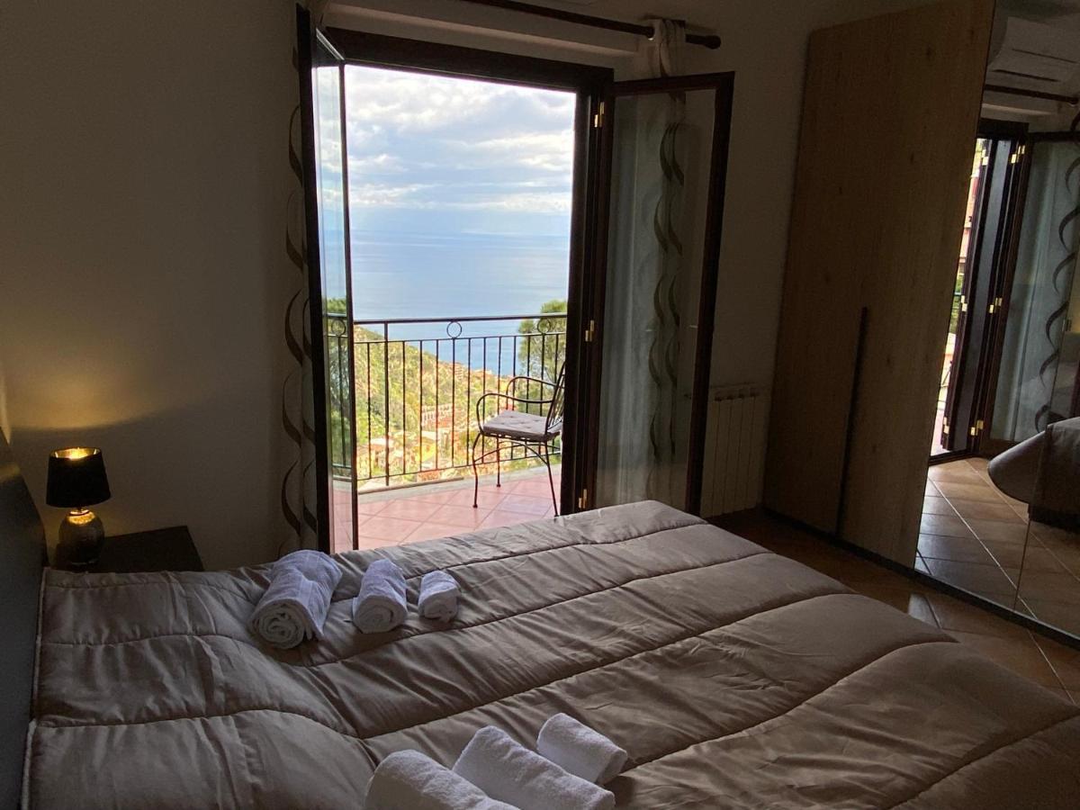 Feriehus Casa Pasitea Taormina